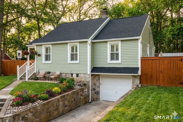 245 Mill Plain Avenue, Waterbury, CT 06705