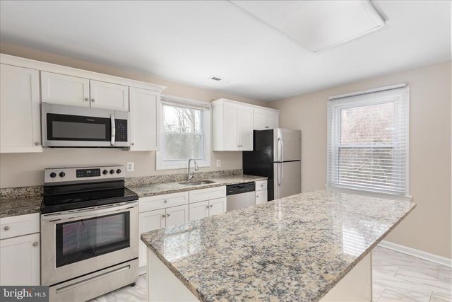 6533 CALEDON RD, King George, VA 22485