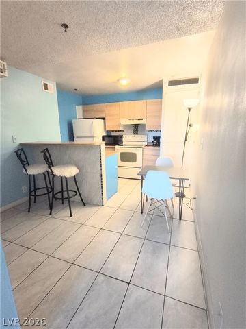 1381 East University Avenue 307, Las Vegas, NV 89119