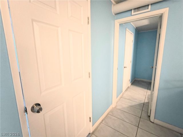 1381 East University Avenue 307, Las Vegas, NV 89119