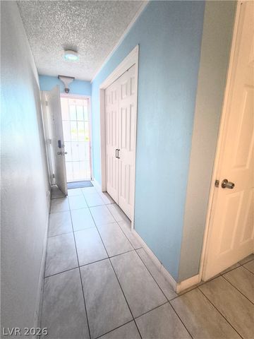 1381 East University Avenue 307, Las Vegas, NV 89119