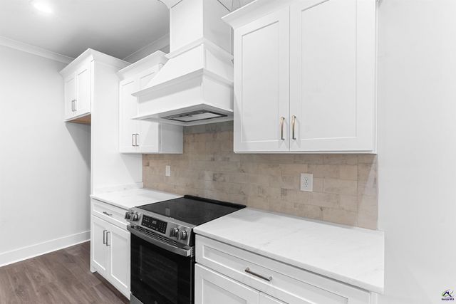 532 Bristleleaf Path, Kathleen, GA 31047