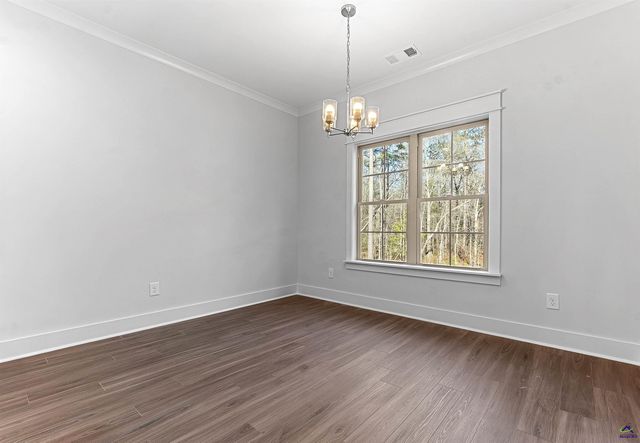 532 Bristleleaf Path, Kathleen, GA 31047