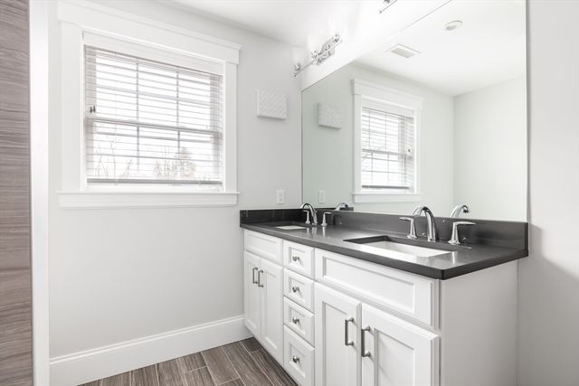 53 Old Mystic St, Arlington, MA 02474