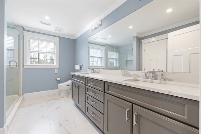 53 Old Mystic St, Arlington, MA 02474