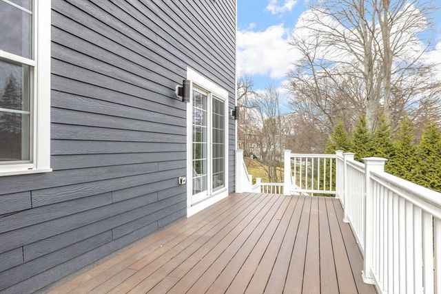 53 Old Mystic St, Arlington, MA 02474