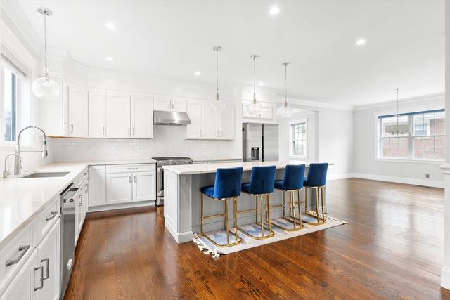 53 Old Mystic St, Arlington, MA 02474