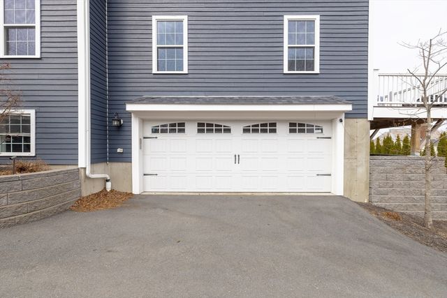 53 Old Mystic St, Arlington, MA 02474
