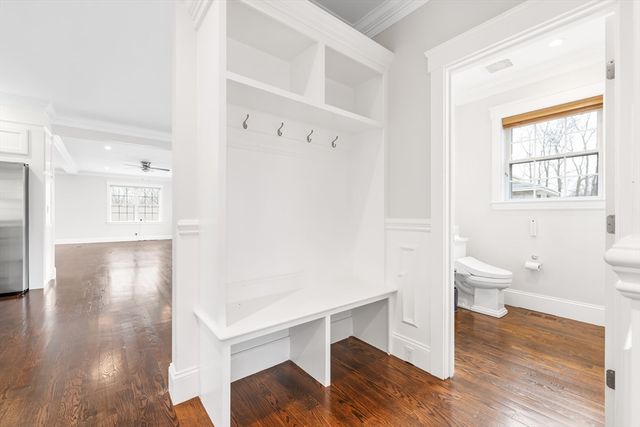 53 Old Mystic St, Arlington, MA 02474