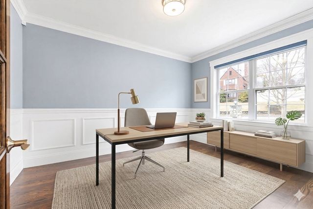 53 Old Mystic St, Arlington, MA 02474