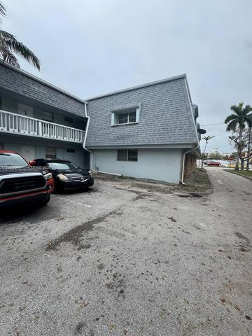 4251 NW 5th St 106, Plantation, FL 33317