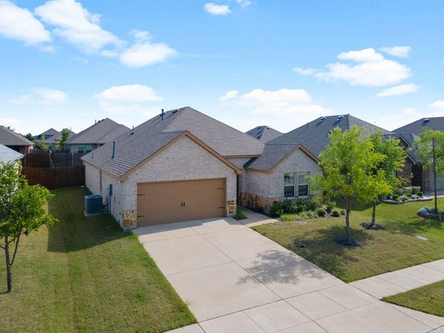917 DEWY GLEN Lane, Princeton, TX 75407