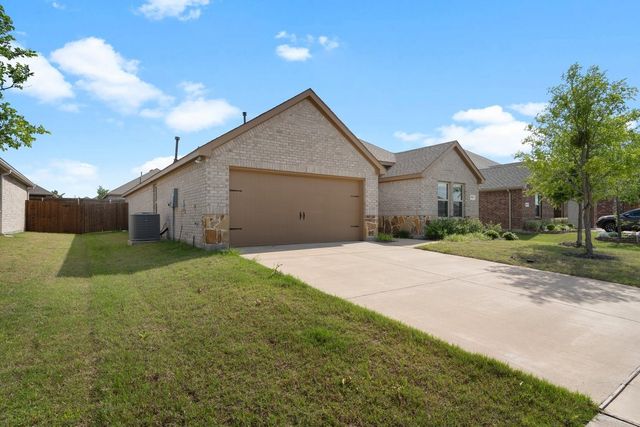 917 DEWY GLEN Lane, Princeton, TX 75407