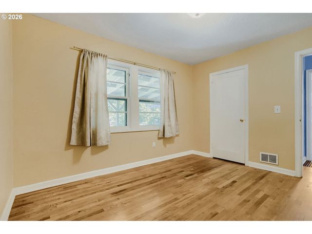 4700 Se 71ST Ave, Portland, OR 97206