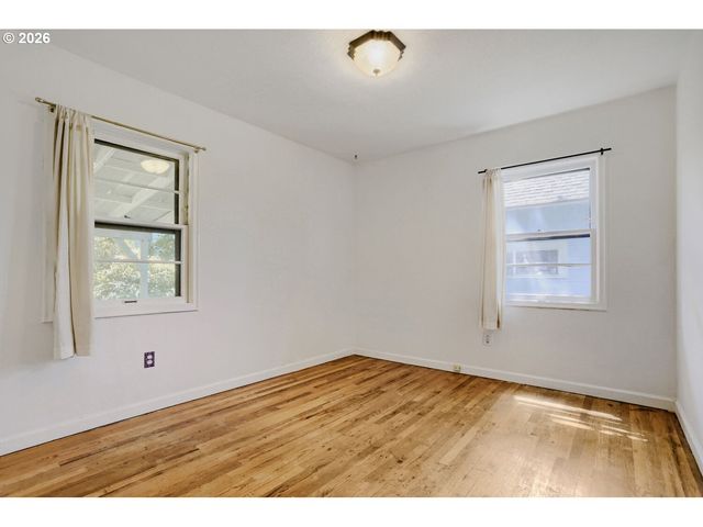 4700 Se 71ST Ave, Portland, OR 97206