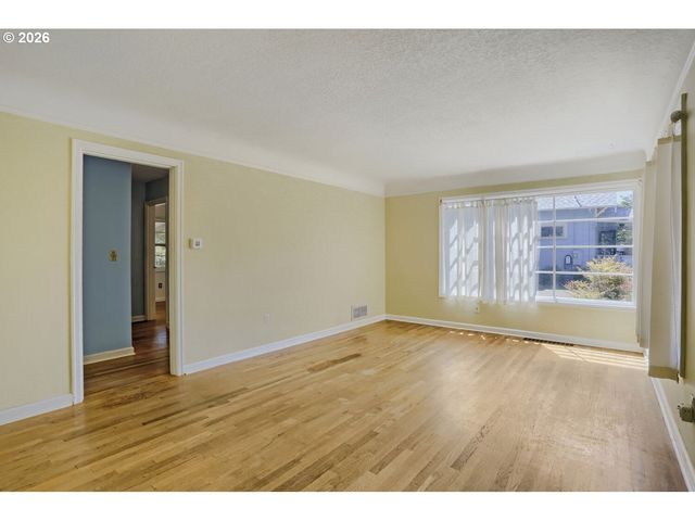 4700 Se 71ST Ave, Portland, OR 97206
