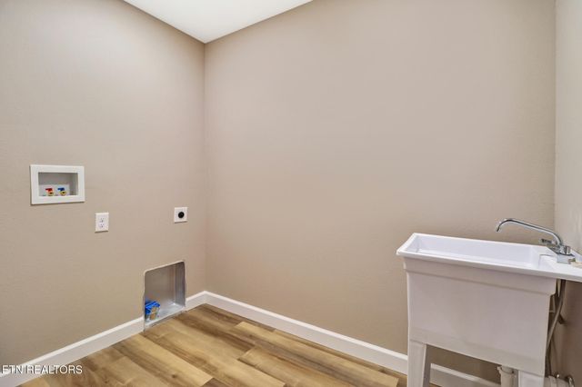 154 Adler Lane, Crossville, TN 38558