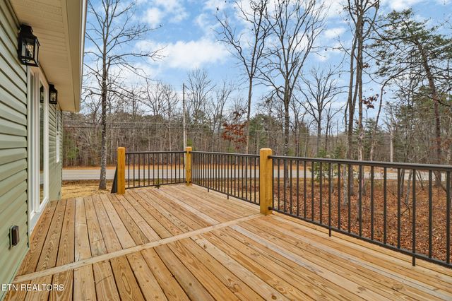 154 Adler Lane, Crossville, TN 38558