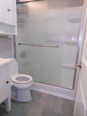 113 Cluff Crossing Rd Apt 26, Salem, NH 03079