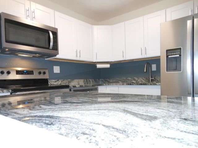 113 Cluff Crossing Rd Apt 26, Salem, NH 03079