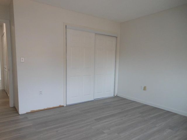 113 Cluff Crossing Rd Apt 26, Salem, NH 03079