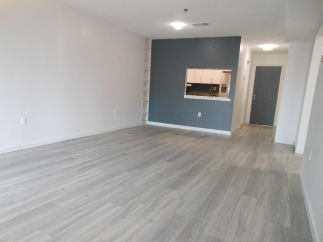 113 Cluff Crossing Rd Apt 26, Salem, NH 03079