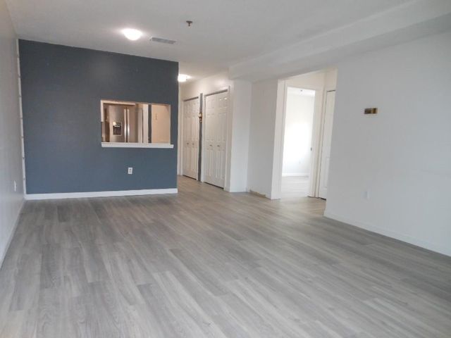 113 Cluff Crossing Rd Apt 26, Salem, NH 03079