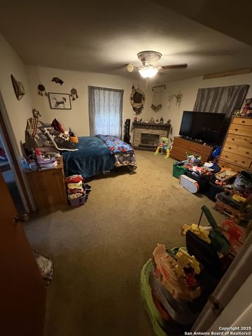 146 summertime, San Antonio, TX 78216