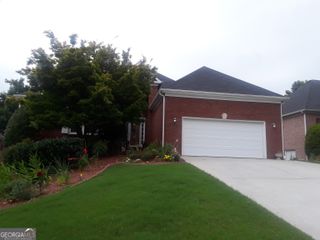 1120 Lewis Ridge Circle, Lawrenceville, GA 30045