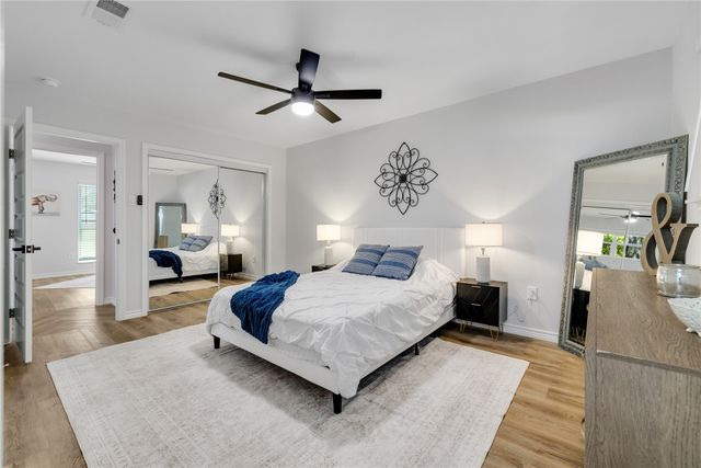 110 Muleta Drive, Oak Point, TX 75068