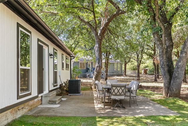110 Muleta Drive, Oak Point, TX 75068