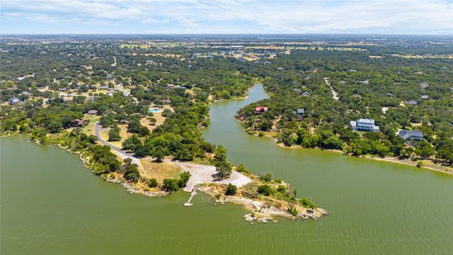 110 Muleta Drive, Oak Point, TX 75068