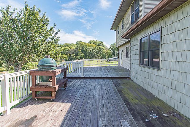 2240 E Hickory Road, Battle Creek, MI 49017