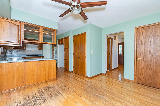 2240 E Hickory Road, Battle Creek, MI 49017