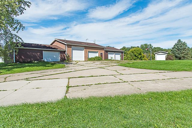 2240 E Hickory Road, Battle Creek, MI 49017