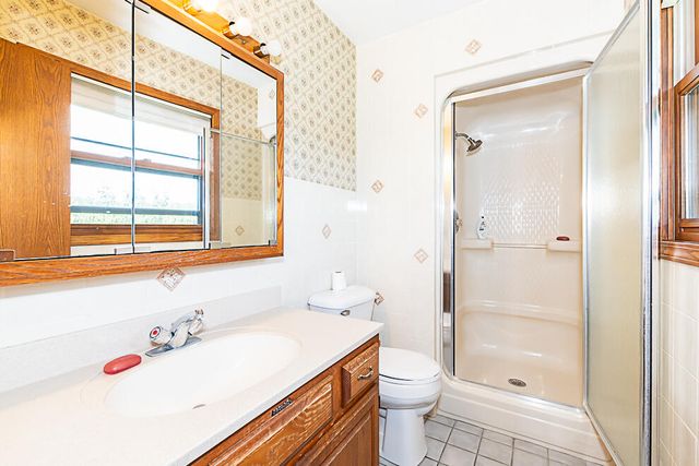 2240 E Hickory Road, Battle Creek, MI 49017