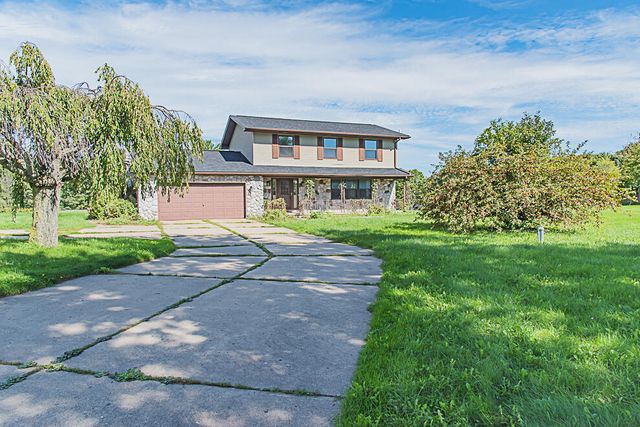 2240 E Hickory Road, Battle Creek, MI 49017