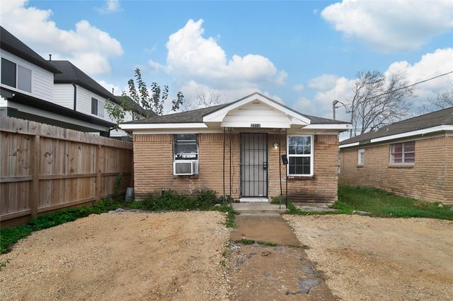 2311 Kabee Street, Houston, TX 77020
