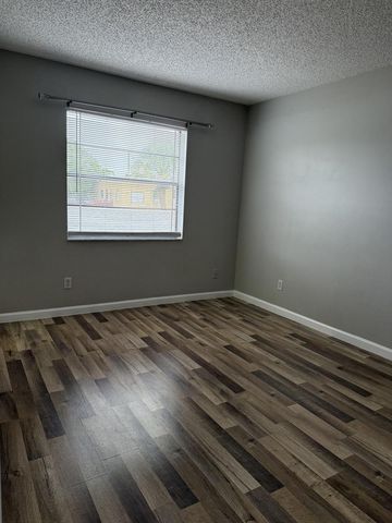 1409 LAKE Avenue 6, Lake Worth Beach, FL 33460