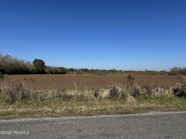 290 Cottage Lane, Church Point, LA 70525