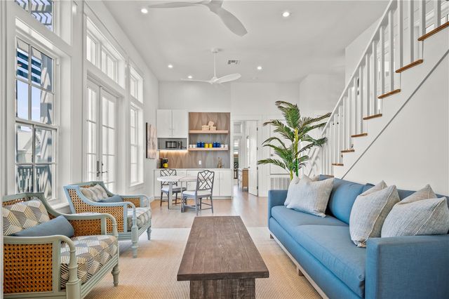 331 Tailwind Dr, Port Aransas, TX 78373