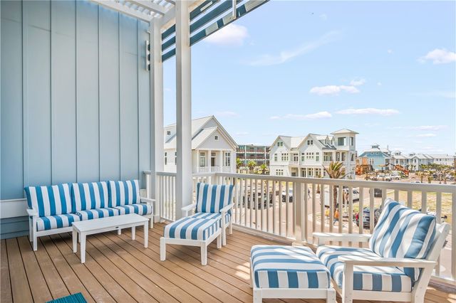 331 Tailwind Dr, Port Aransas, TX 78373