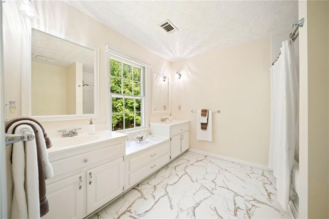 11675 Highland Colony Drive, Roswell, GA 30075