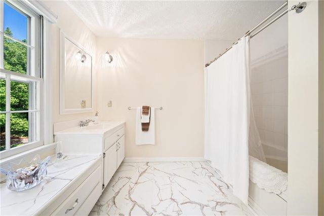 11675 Highland Colony Drive, Roswell, GA 30075