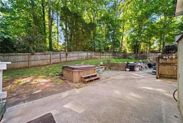 11675 Highland Colony Drive, Roswell, GA 30075