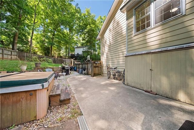 11675 Highland Colony Drive, Roswell, GA 30075