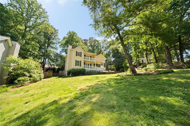 11675 Highland Colony Drive, Roswell, GA 30075