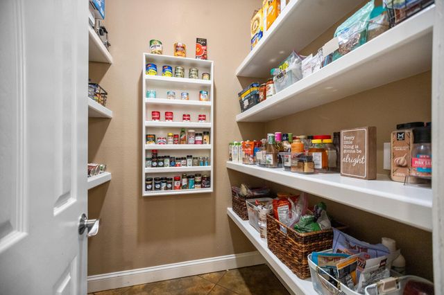 205 Twin Creek Street, Lufkin, TX 75904