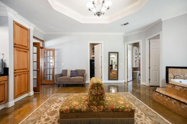 205 Twin Creek Street, Lufkin, TX 75904