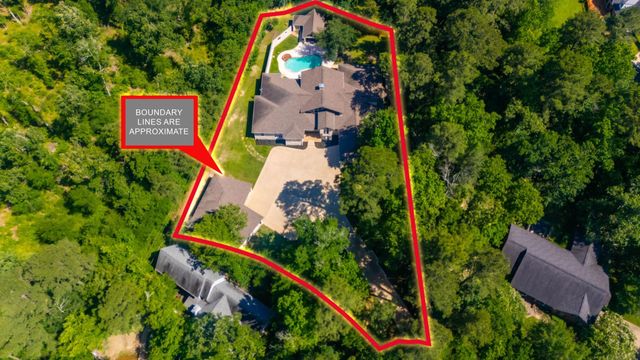 205 Twin Creek Street, Lufkin, TX 75904